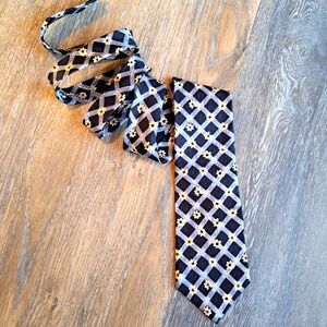 Cocktail Collection Floral Tie